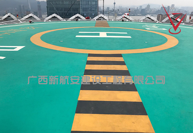 深圳国贸屋顶停机坪